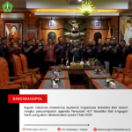 White and Red Clean Minimalist Breaking News Instagram Post (33)